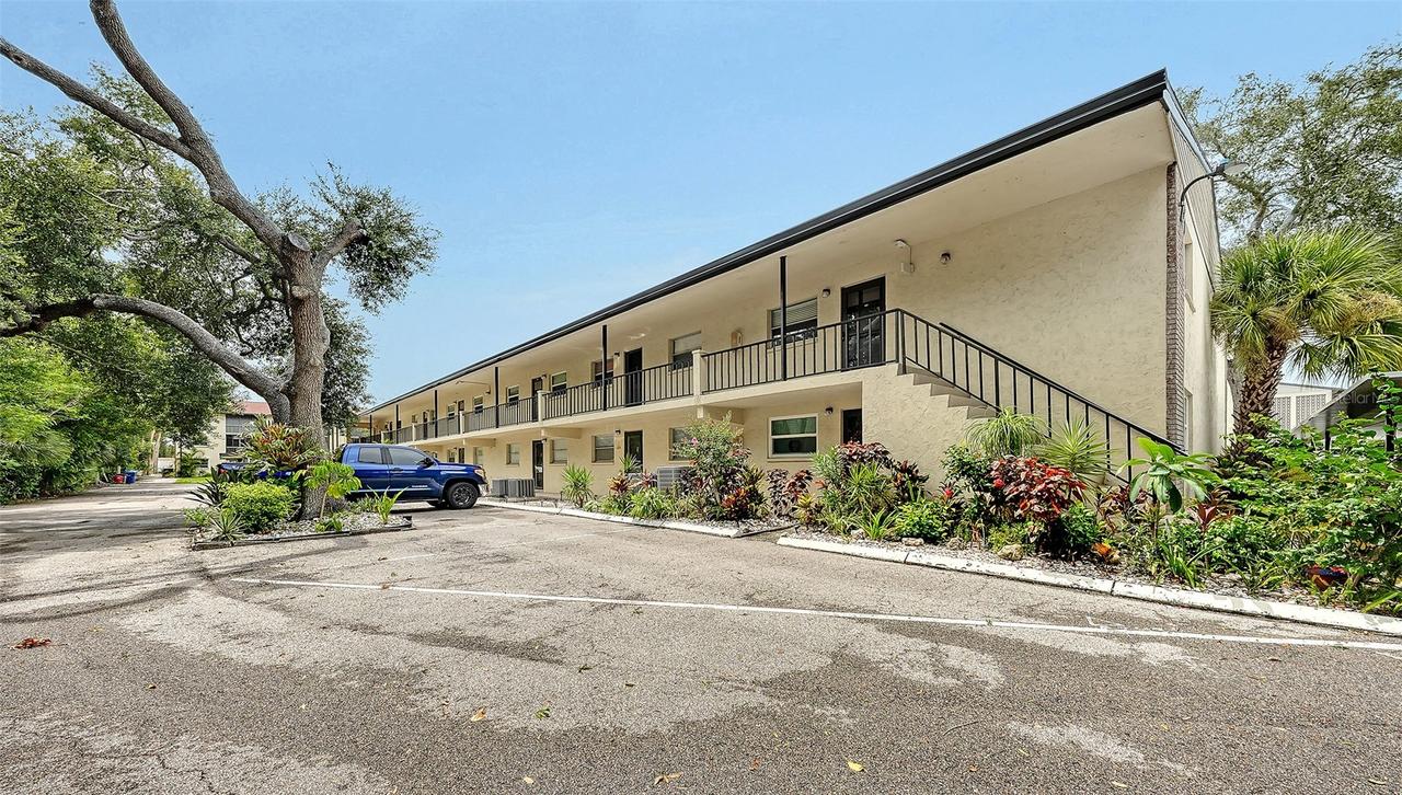 2260 Stickney Point Rd. #324, Sarasota, FL 34231