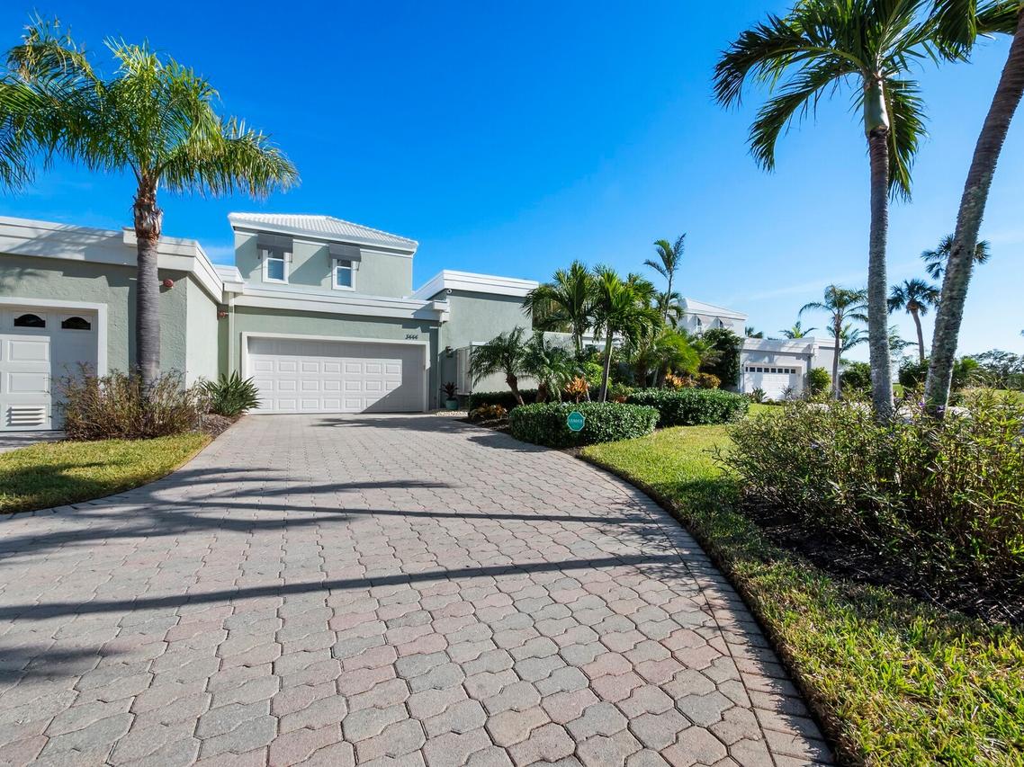 3444 Mistletoe Ln., Longboat Key, FL 34228