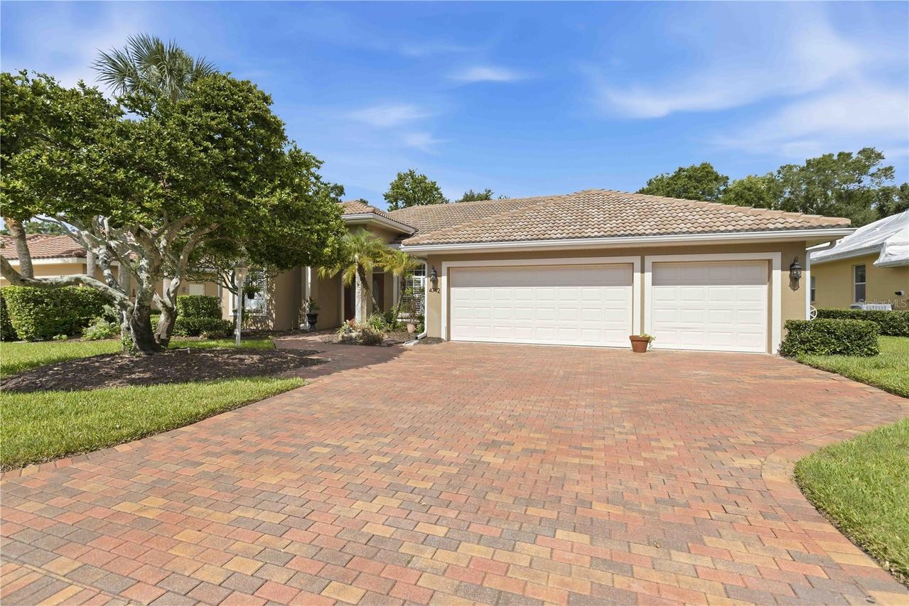 4742 Old Farm Rd., Sarasota, FL 34233
