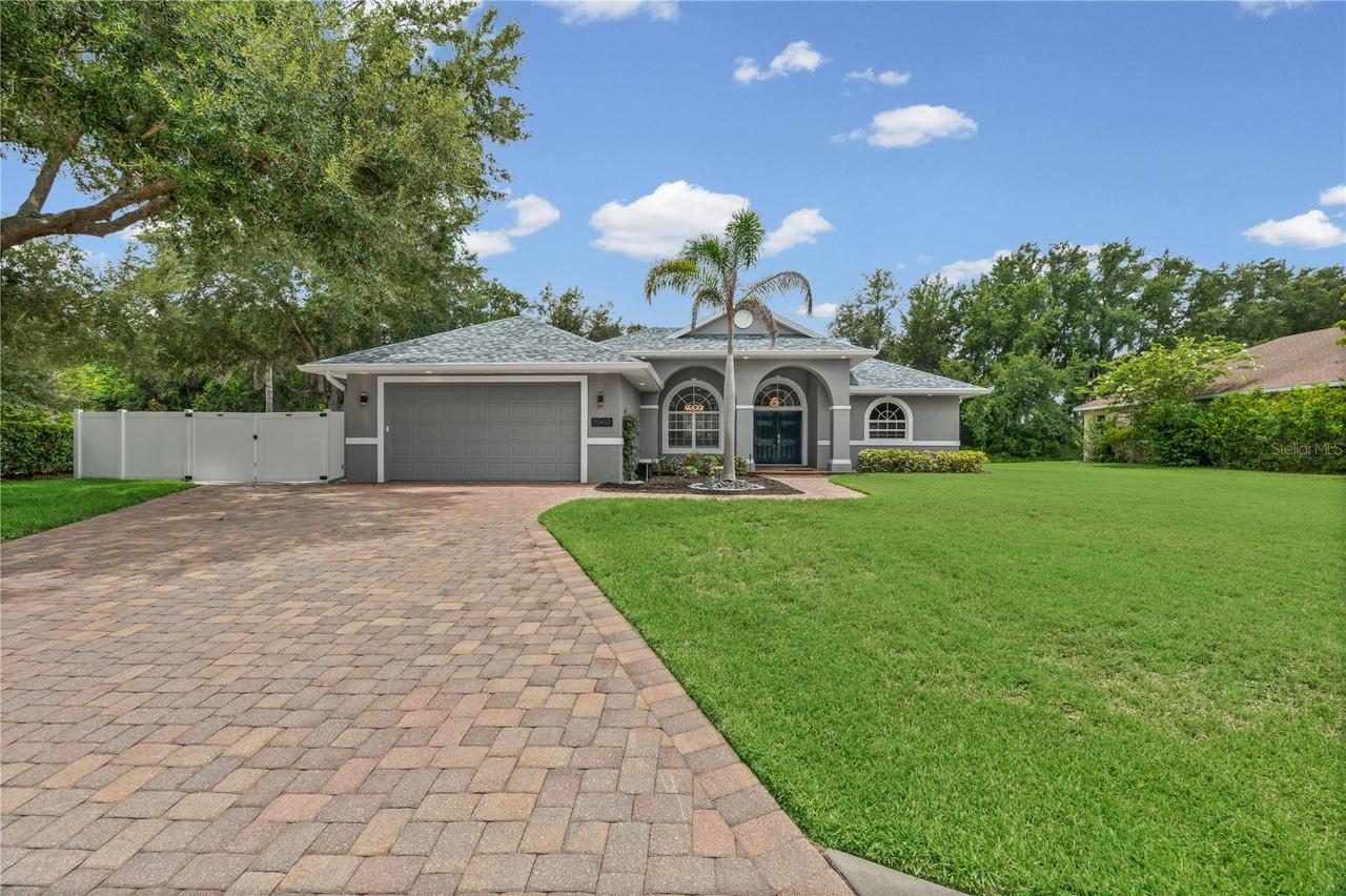15410 21st Ave., Bradenton, FL 34212
