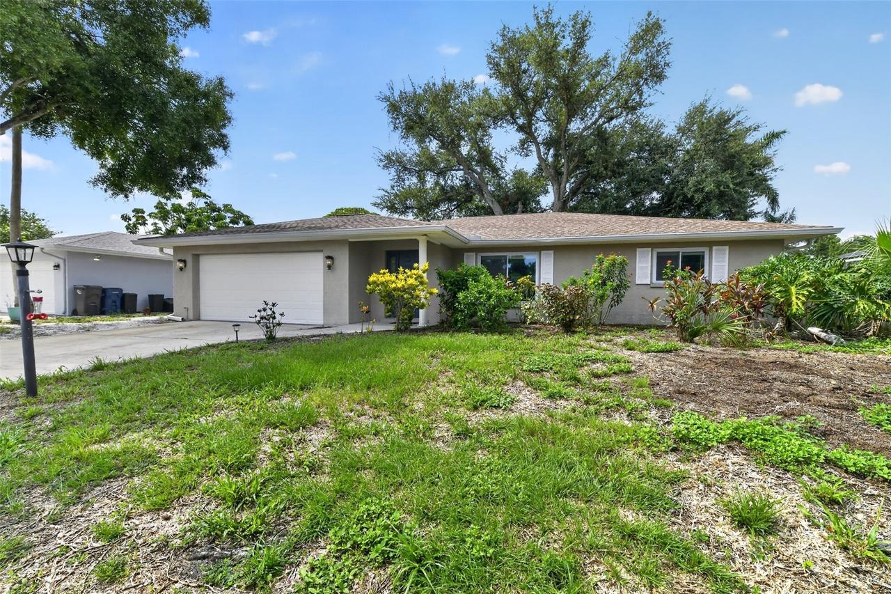 7207 14th Ave., Bradenton, FL 34209