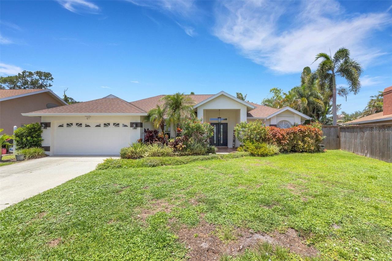 2426 Icecapade Dr., Sarasota, FL 34240