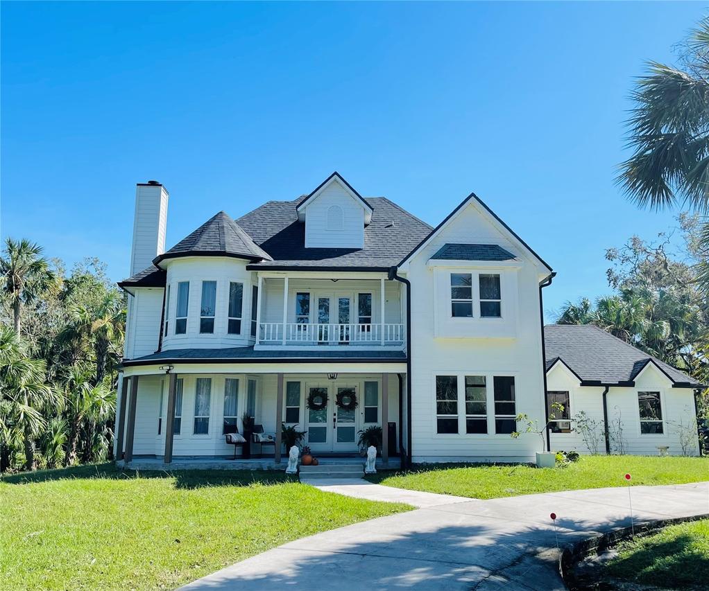 1587 Firethorne Lakes Dr., Sarasota, FL 34240