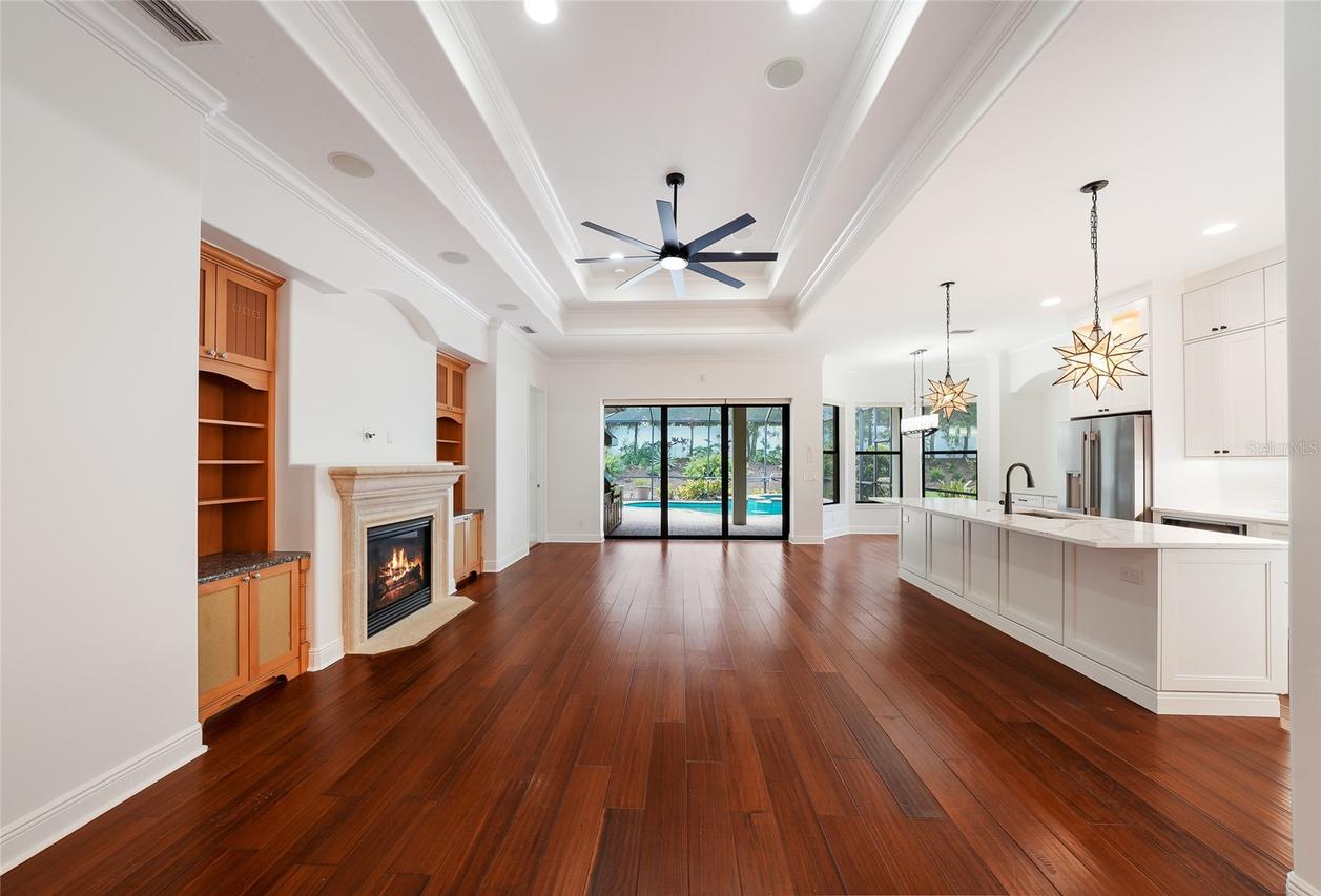 15308 Helmsdale Pl., Lakewood Ranch, FL 34202