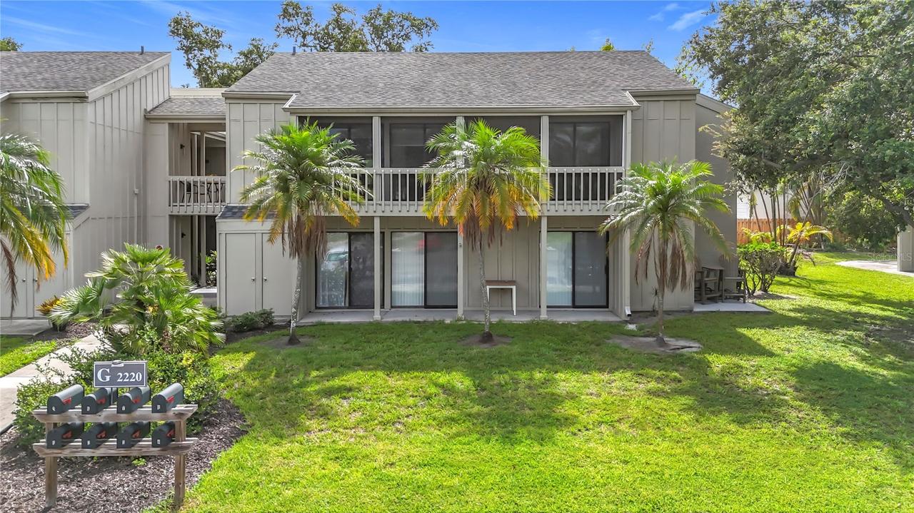 2220 Bahia Vista St. #G5, Sarasota, FL 34239