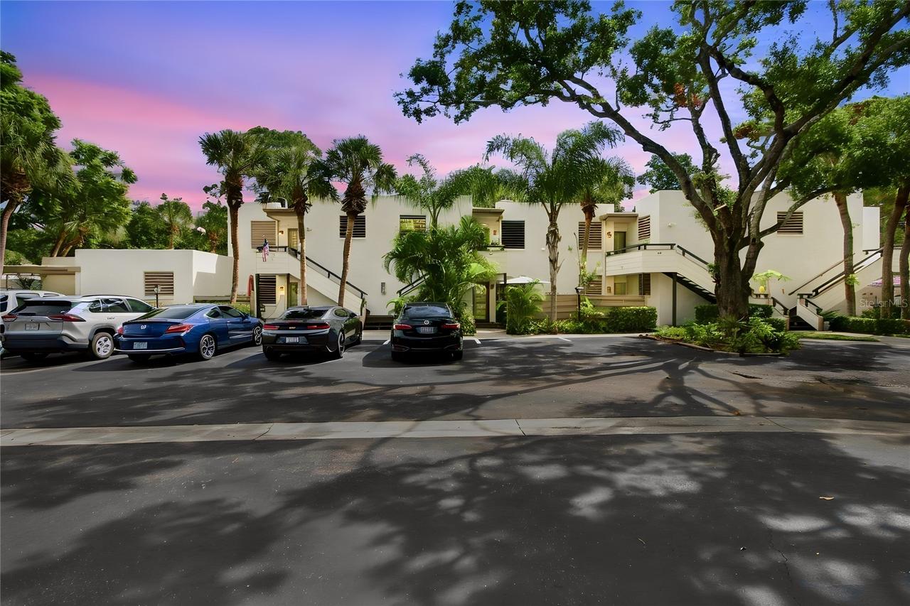 150 Pinehurst Dr., Bradenton, FL 34210
