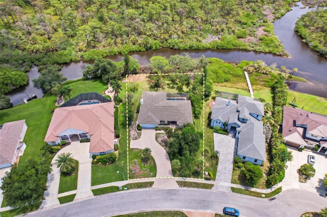 1305 Sorrento Woods Blvd., Nokomis, FL 34275