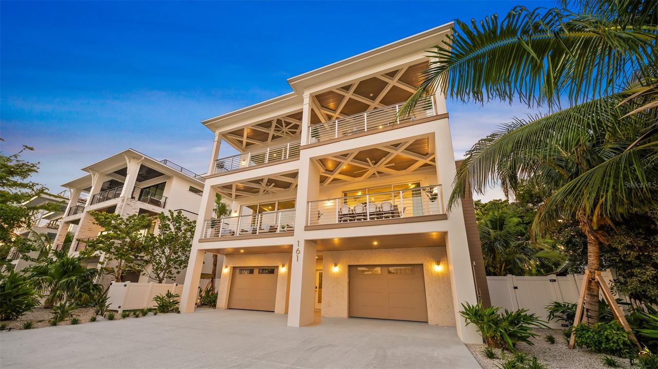 161 Tyler Dr., Sarasota, FL 34236