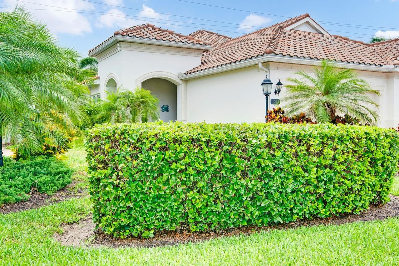 1418 Calle Grand St., Bradenton, FL 34209