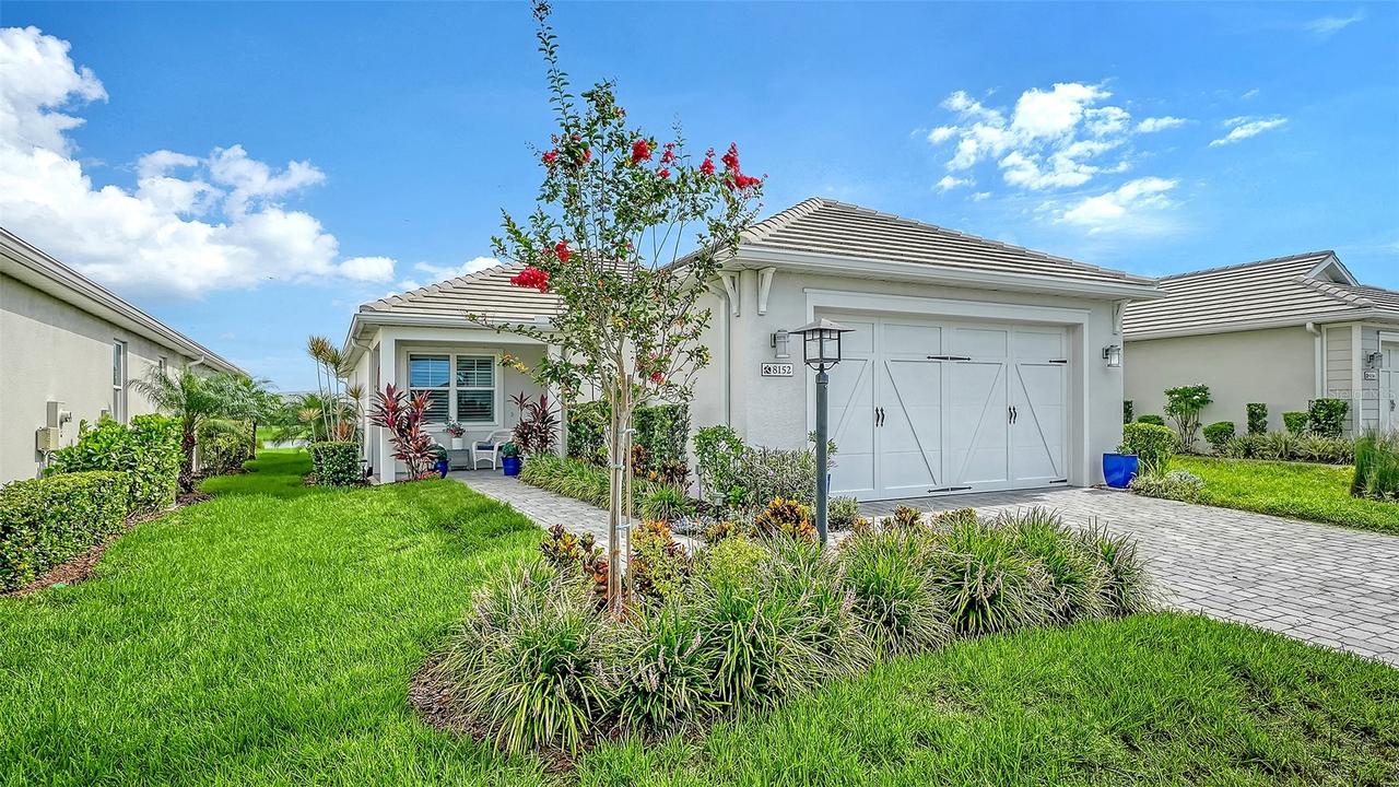 8152 Sternway Rd., Sarasota, FL 34240