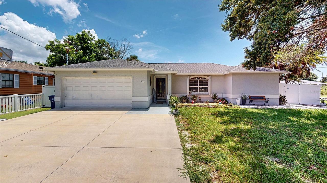 303 29th St., Palmetto, FL 34221