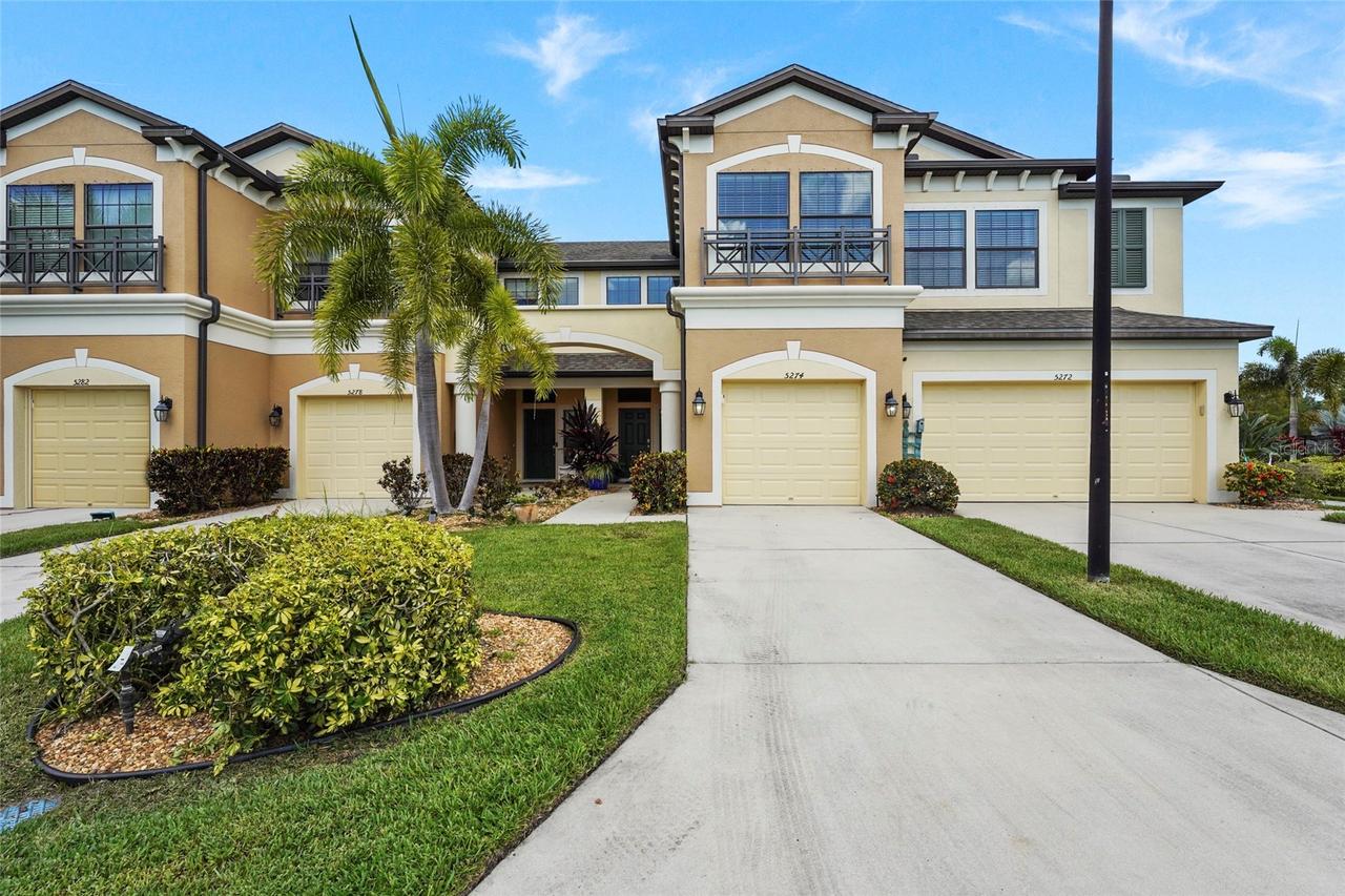 5274 78th St Cir., Bradenton, FL 34203