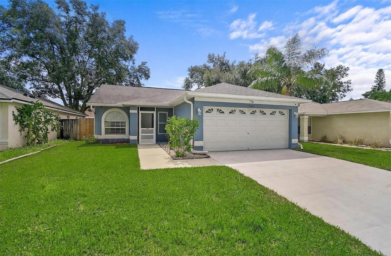 13616 Laraway Dr., Riverview, FL 33579