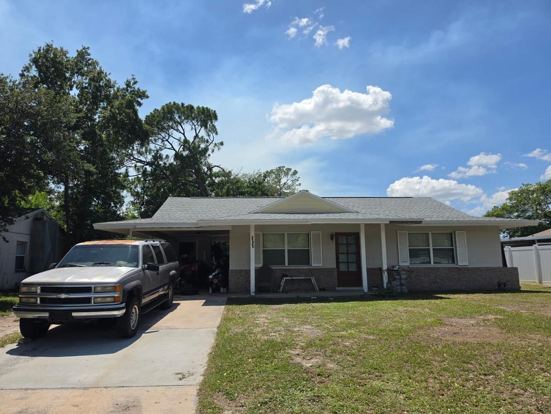 3940 Berkshire Dr., Sarasota, FL 34241