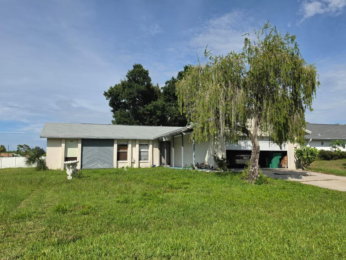 586 Altoona St., Port Charlotte, FL 33948