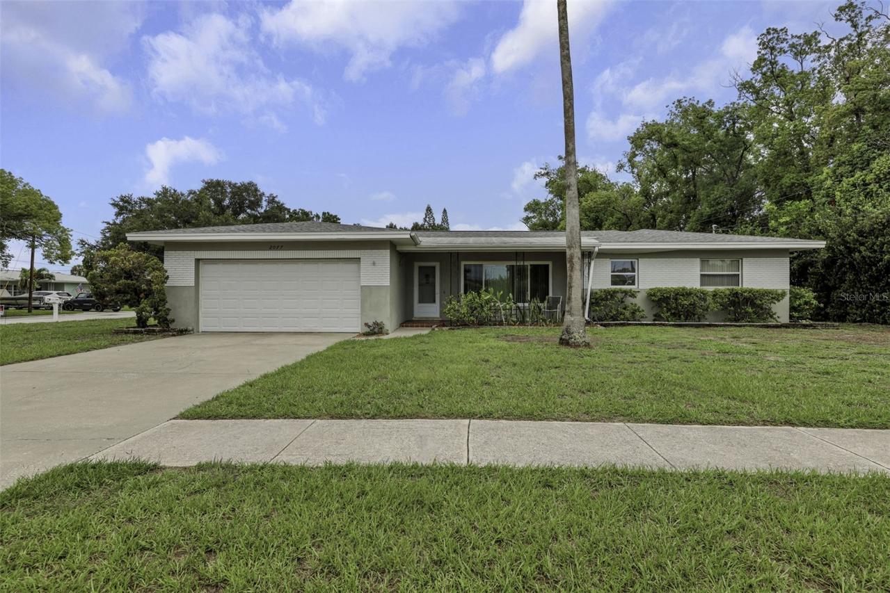 2077 Druid Rd., Clearwater, FL 33764