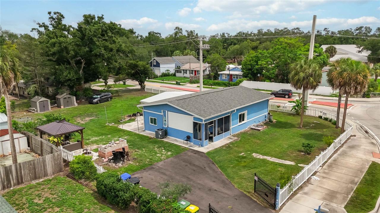 3706 Old Bradenton Rd., Sarasota, FL 34234