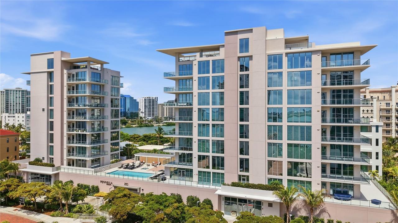 253 Golden Gate Point #902, Sarasota, FL 34236