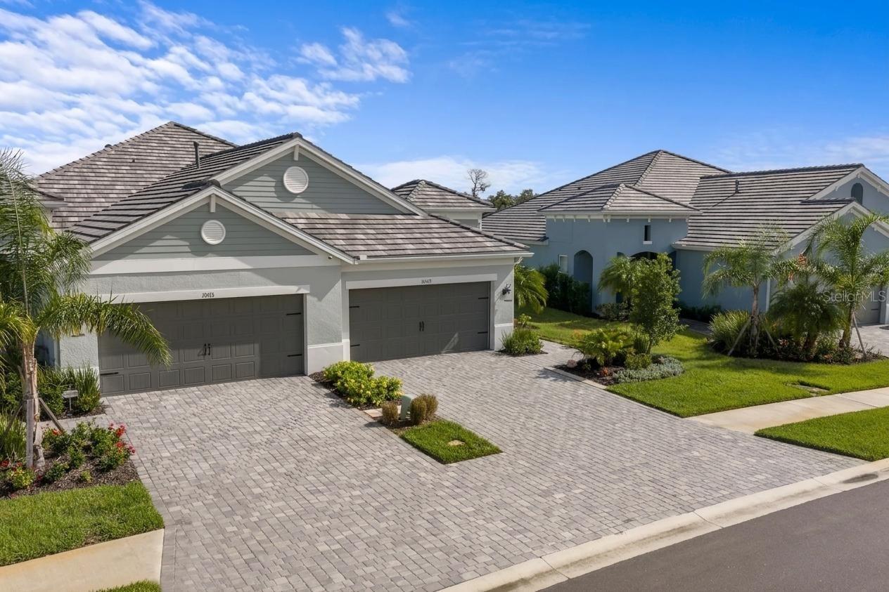 10169 Lake Wales Circle, Sarasota, FL 34241