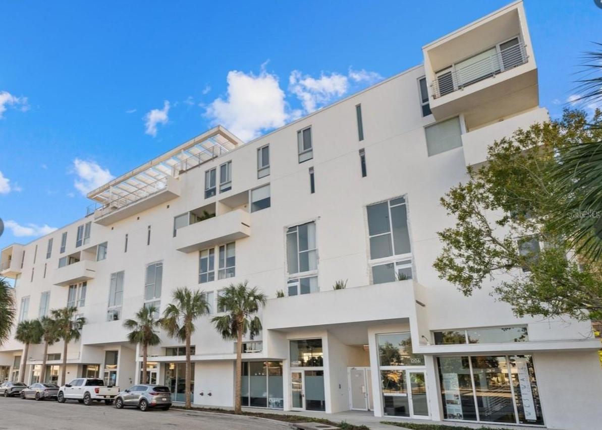 1350 5th St. #306, Sarasota, FL 34236