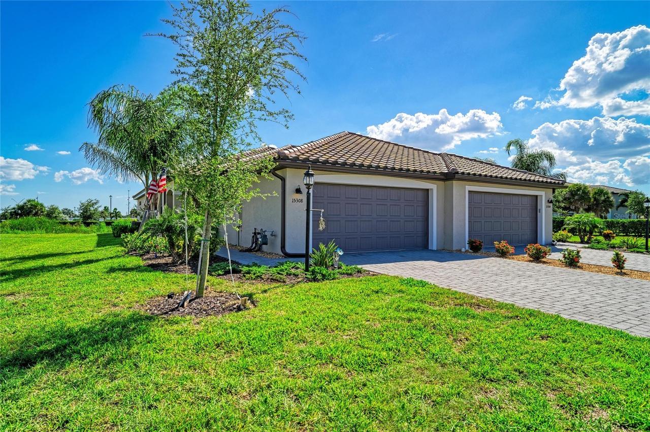 15308 Sunny Day Dr., Bradenton, FL 34211