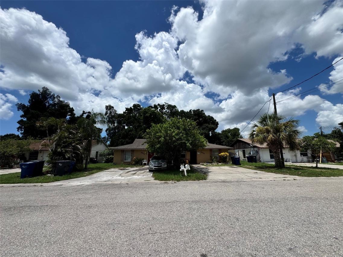 5910 13th Street Ct., Bradenton, FL 34203
