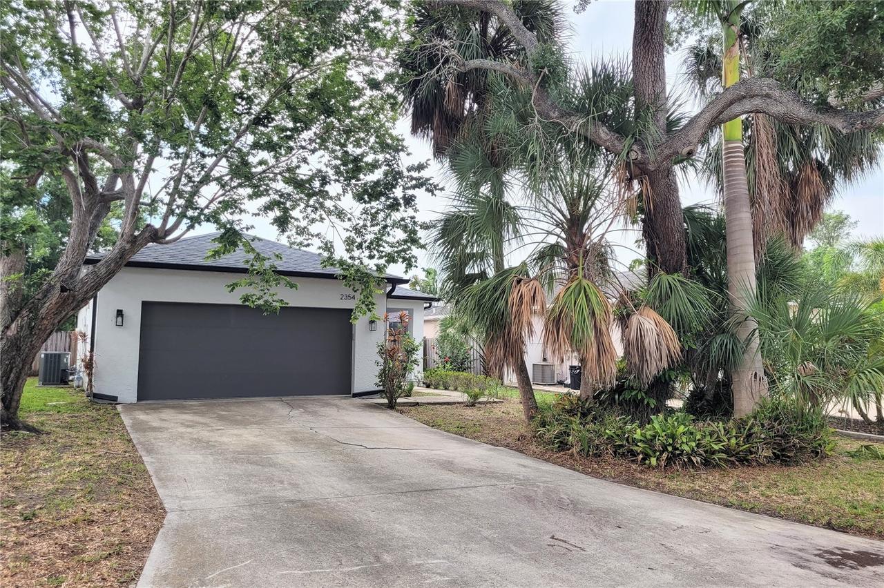 2354 Tami Sola St., Sarasota, FL 34237