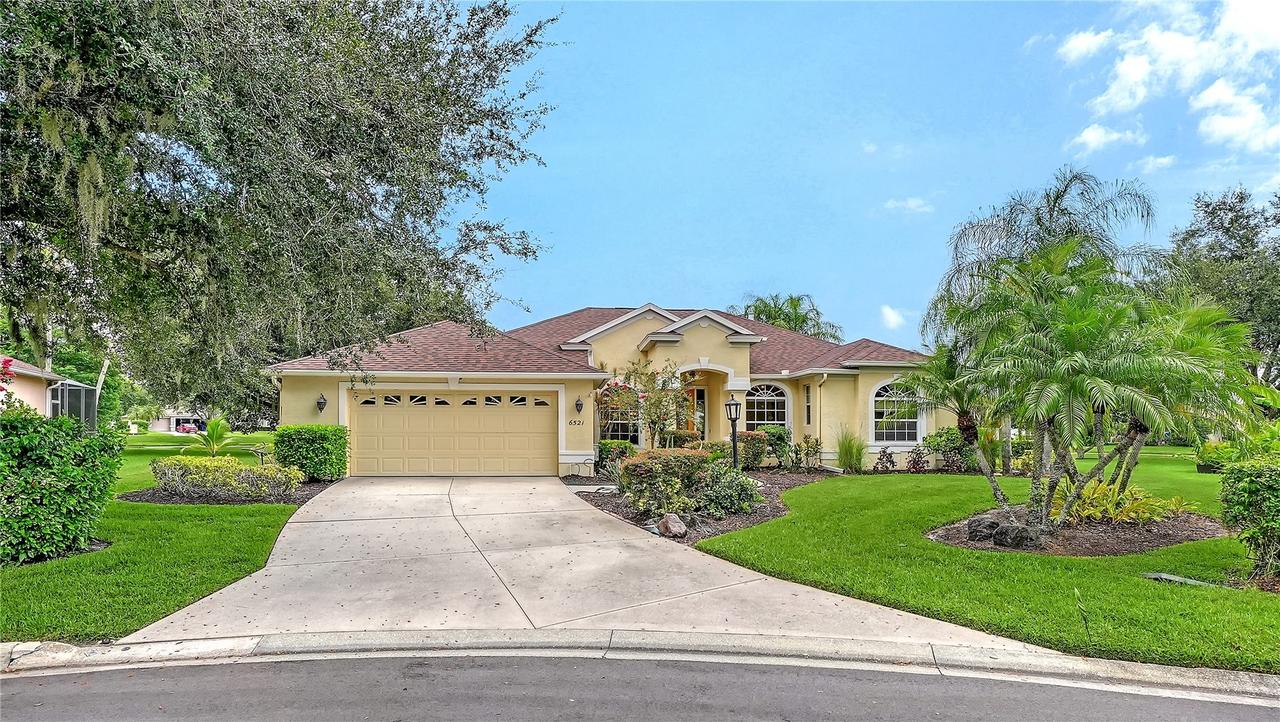 6521 Sundew Ct., Bradenton, FL 34202