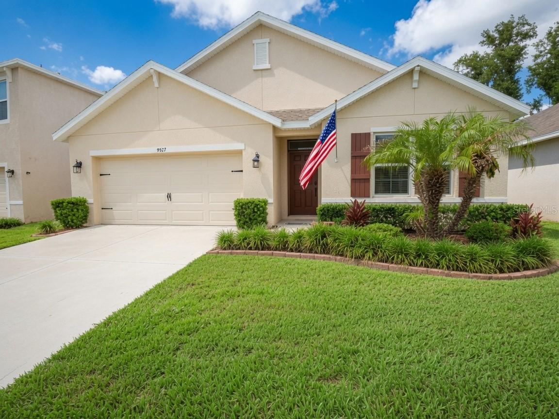 9527 Sunstone Blvd., Thonotosassa, FL 33592