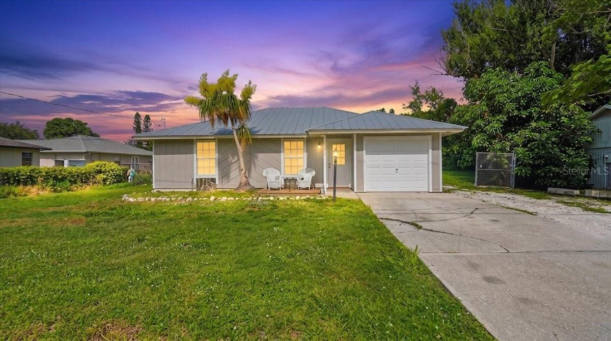 4321 3rd Ave., Palmetto, FL 34221