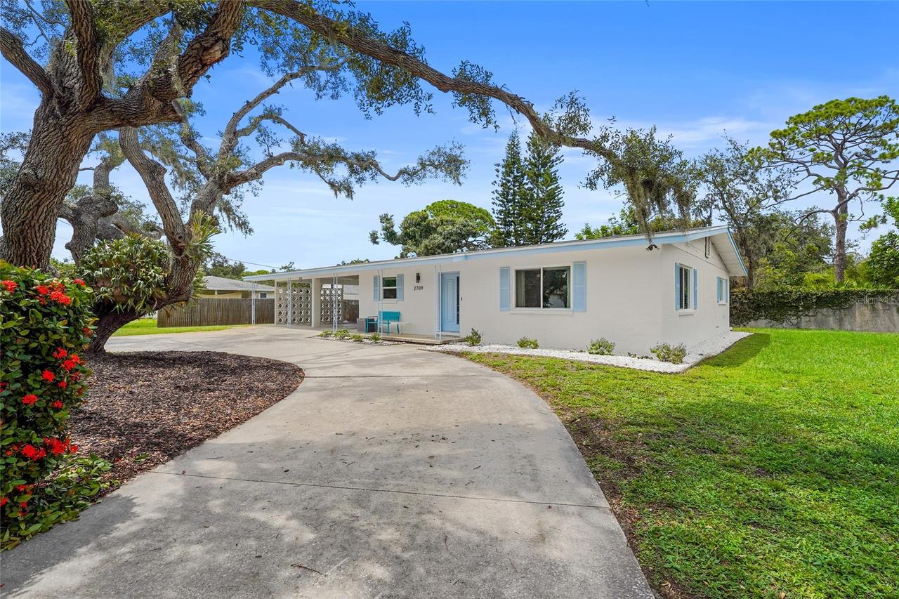 2709 Marlette St., Sarasota, FL 34231