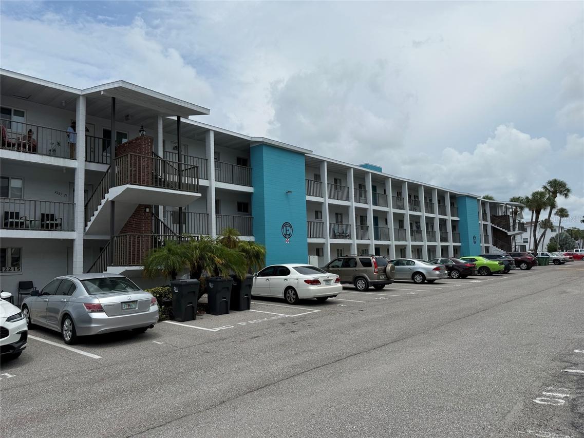 2223 Sunset Dr. #E24, Bradenton, FL 34207