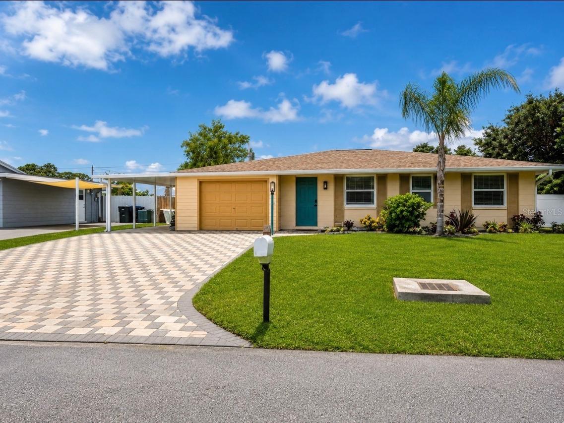 4319 Augustine Ave., Sarasota, FL 34231