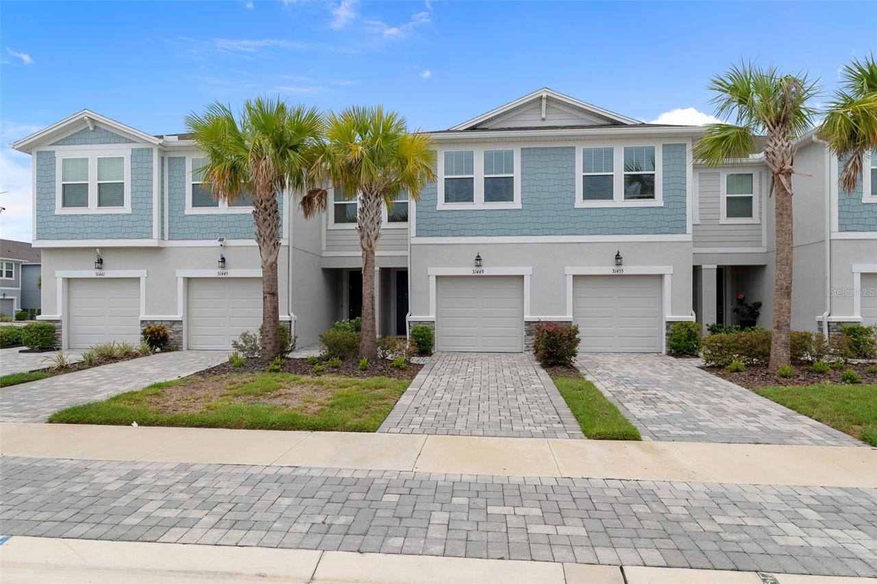 31449 Woodland Race Loop, Wesley Chapel, FL 33545