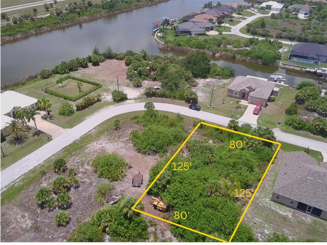 10484 Harlingen St., Port Charlotte, FL 33981