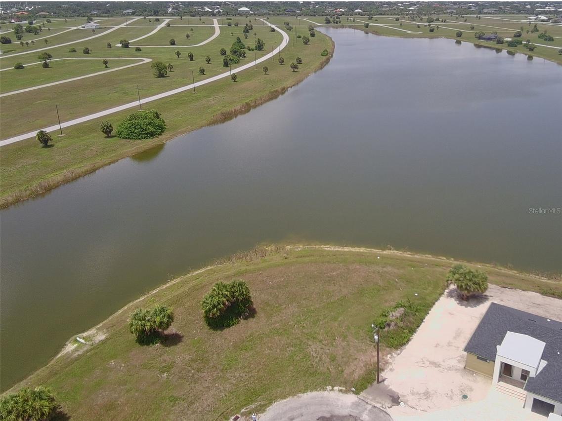 45 Sunflower Dr., Placida, FL 33946