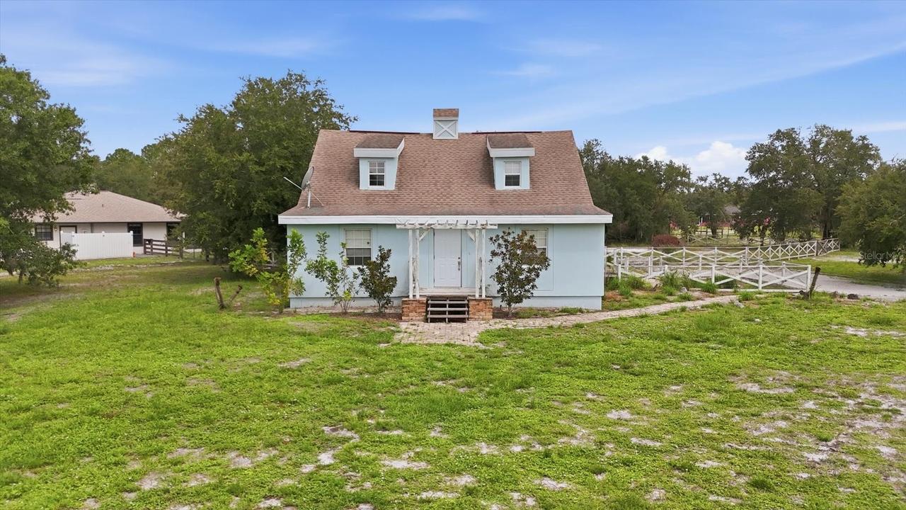 2611 223rd St., Bradenton, FL 34211