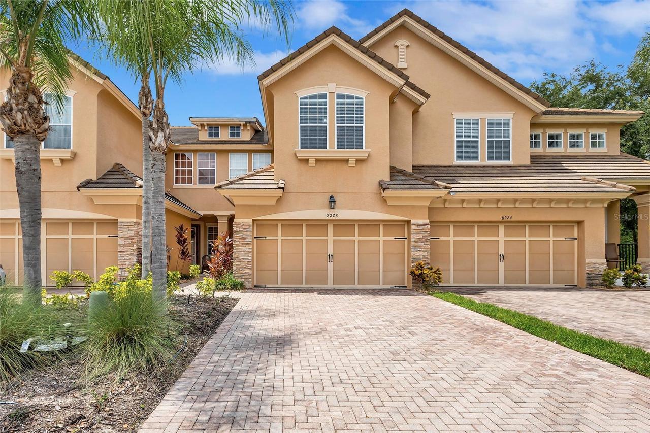 8228 Villa Grande Ct., Sarasota, FL 34243