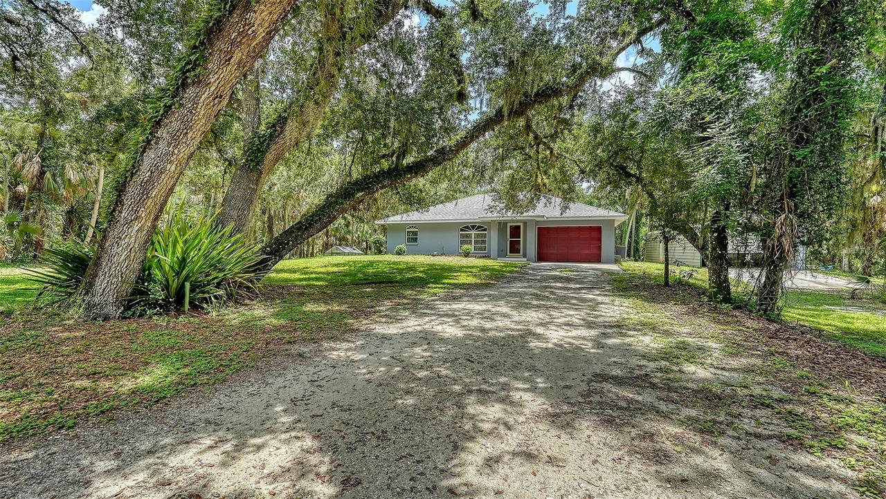4498 Hidden River Rd., Sarasota, FL 34240