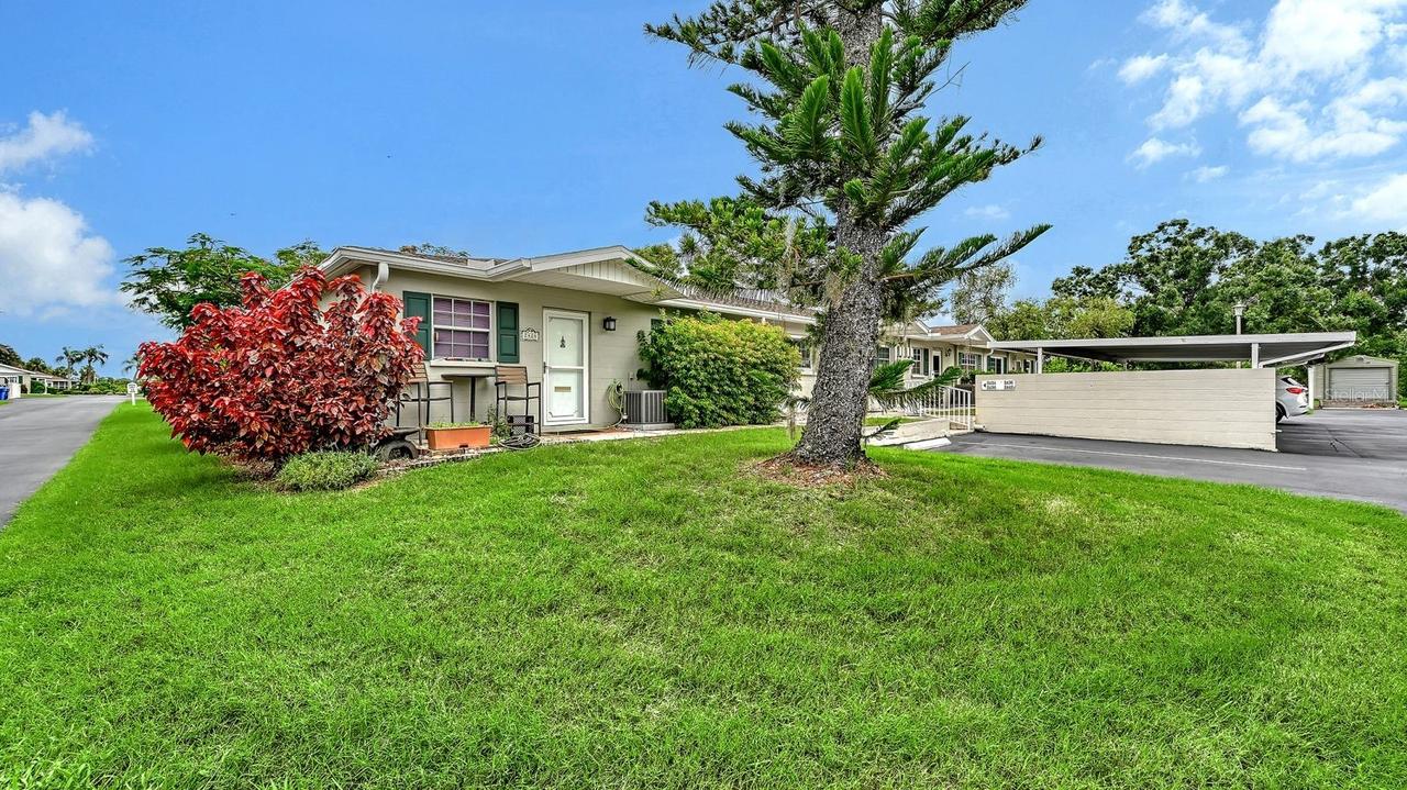 2436 Golf Course Dr. #707, Sarasota, FL 34234