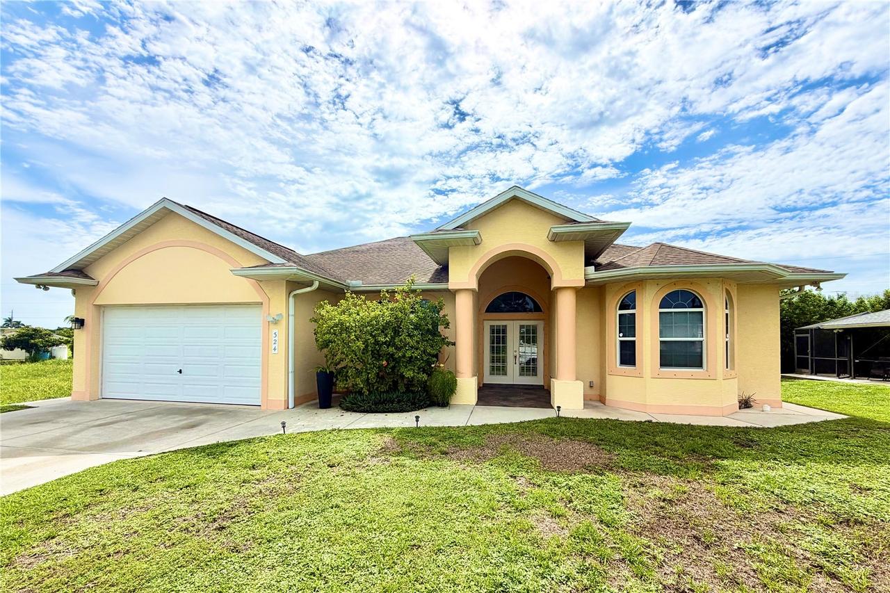 324 Santurce Ave., North Port, FL 34287