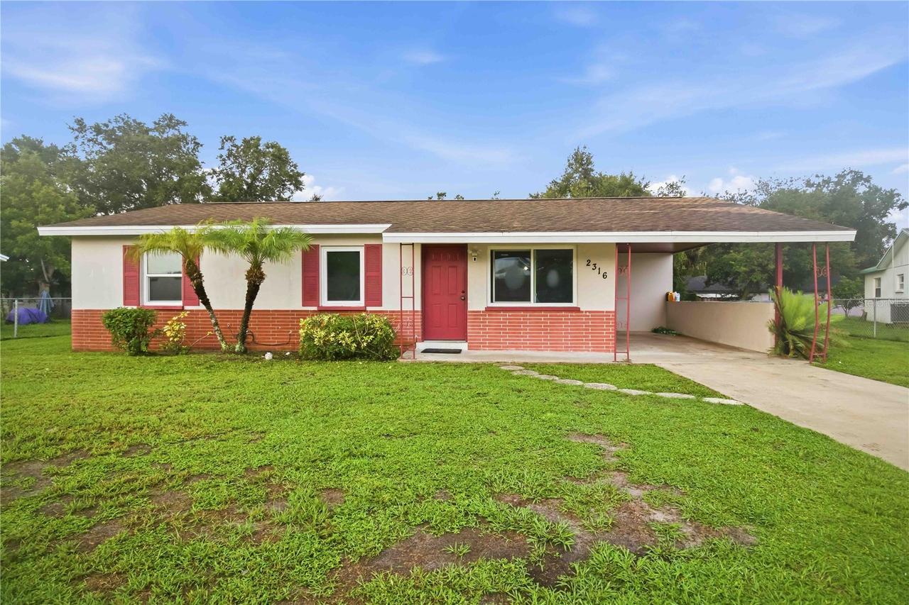 2316 Powell Cir., Sarasota, FL 34234