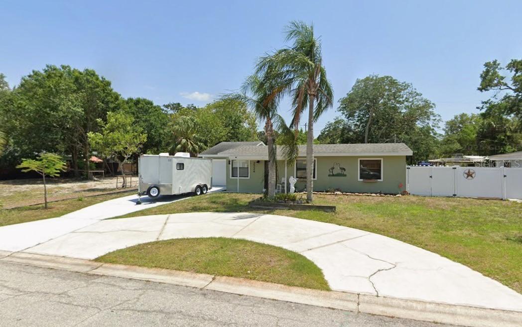 2324 Temple St., Sarasota, FL 34239