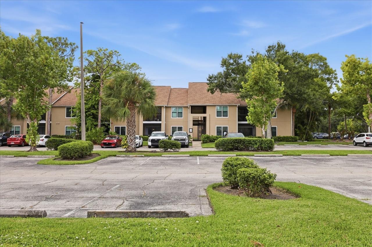 4057 Crockers Lake Blvd. #16, Sarasota, FL 34238