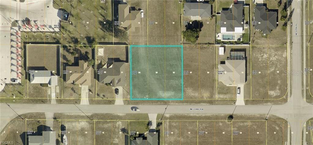 1627 NE 23rd Ter., Cape Coral, FL 33909