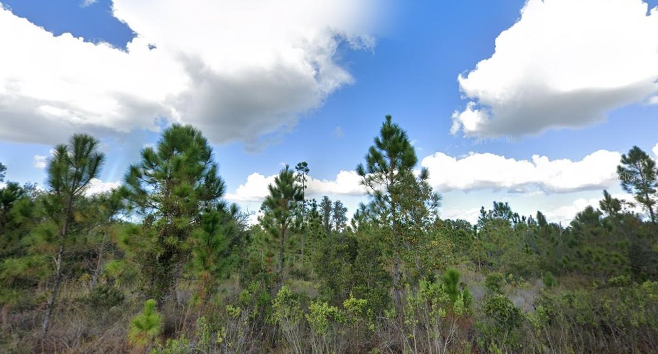 1017 Portulaca Dr., Indian Lake Estates, FL 33855