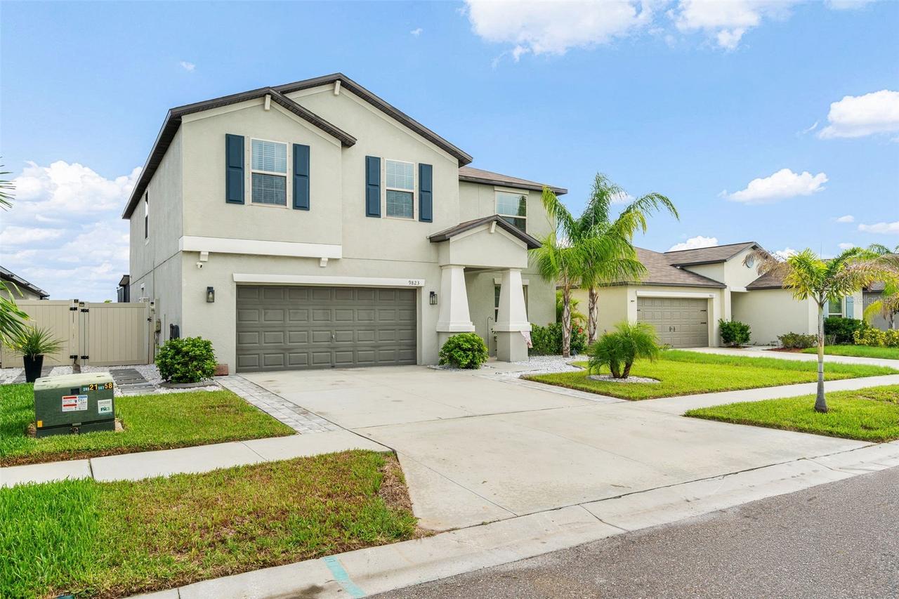 9823 Lemon Drop Loop, Ruskin, FL 33573