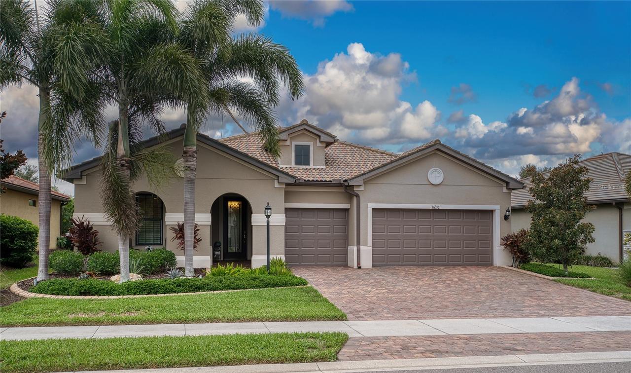 16918 Loudon Pl., Bradenton, FL 34202