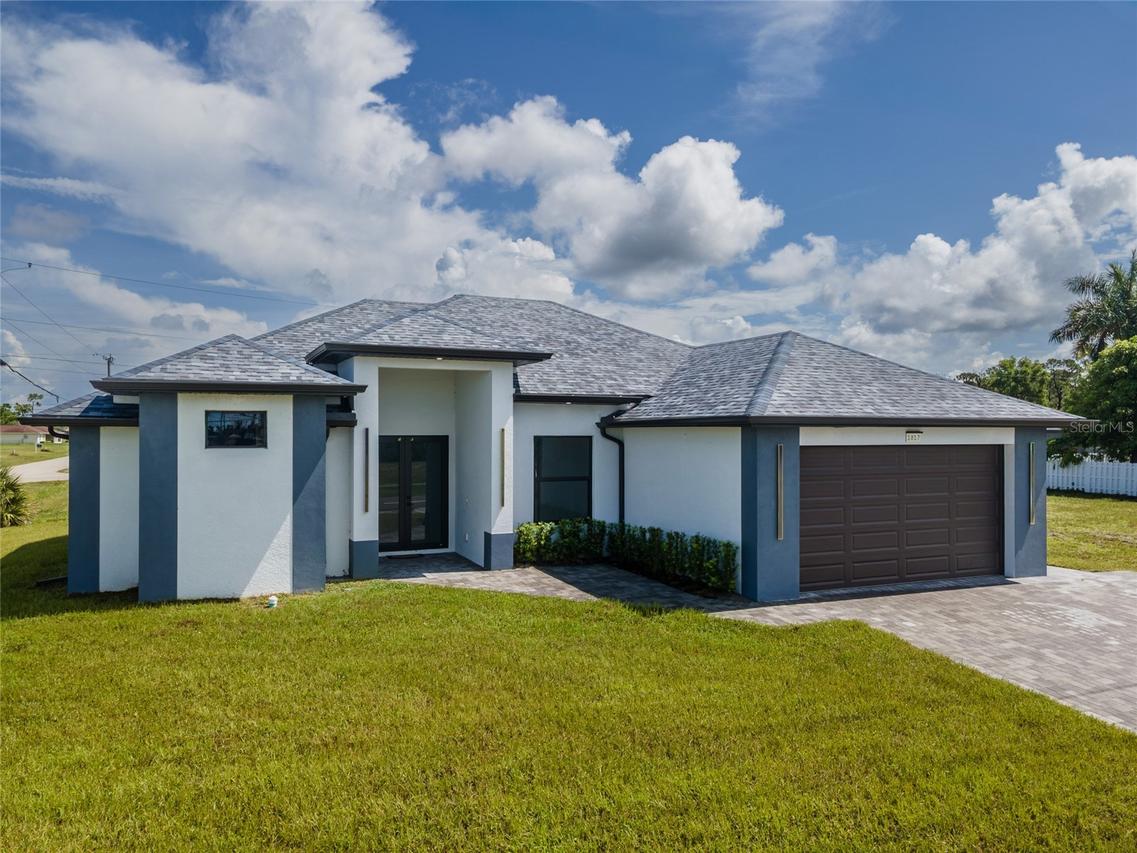 1817 Kismet Pkwy., Cape Coral, FL 33993