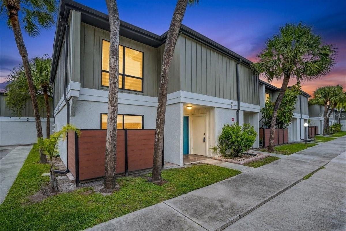 4001 Beneva Rd. #310, Sarasota, FL 34233